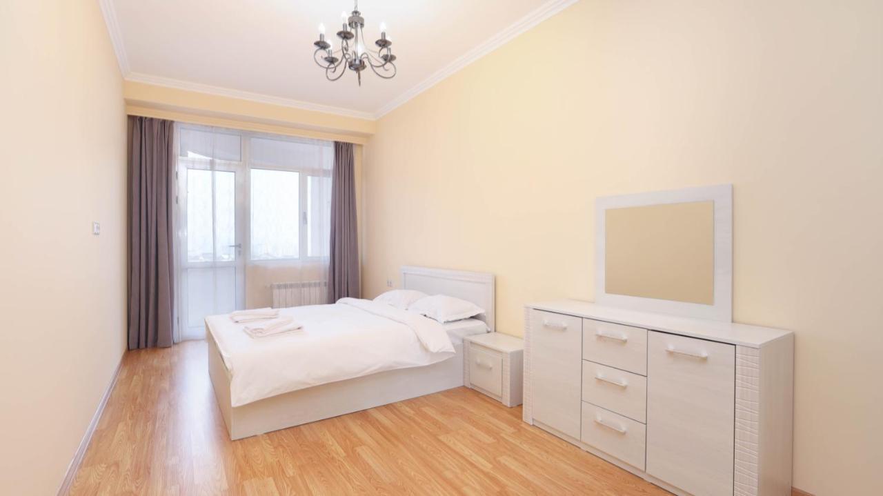 Stay Inn Apartments Near Dalma Garden Mall Yerevan Exterior photo